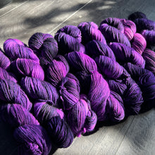 Load image into Gallery viewer, Peck's Purple