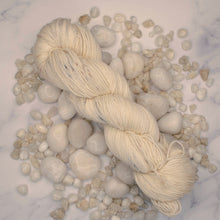 Load image into Gallery viewer, Sandstone